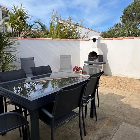 Maison "Pivoine" Proche De La Plage Le Bois-Plage-en-Ré Eksteriør billede